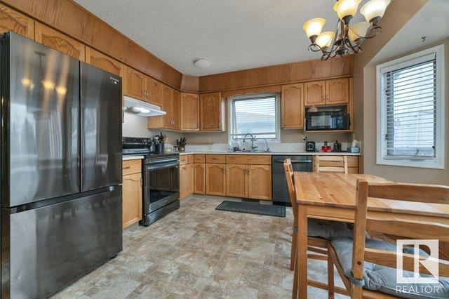 112 Northwood Cr, House detached with 5 bedrooms, 3 bathrooms and null parking in Wetaskiwin AB | Image 15