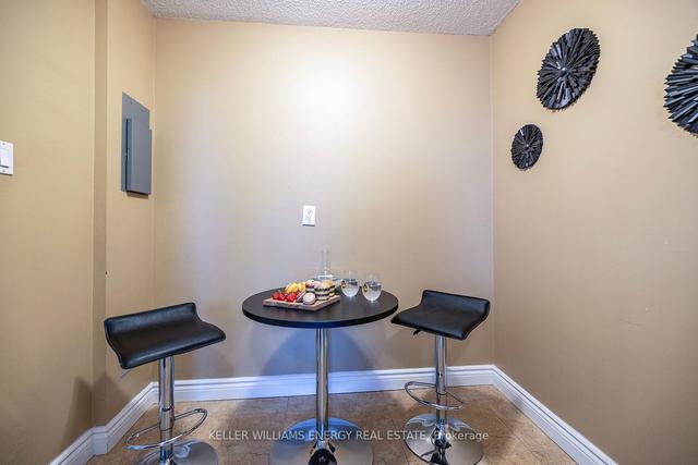 1903 - 1210 Radom St, Condo with 3 bedrooms, 2 bathrooms and 1 parking in Pickering ON | Image 8
