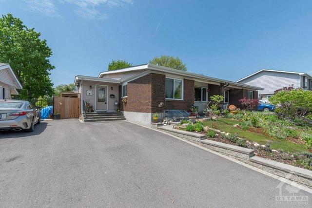 1872 Appleford Street, Home with 3 bedrooms, 2 bathrooms and 2 parking in Ottawa ON | Card Image