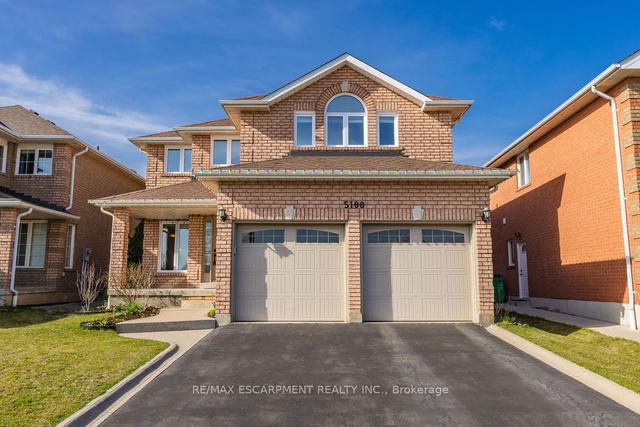 5100 Fallingbrook Dr, House detached with 4 bedrooms, 5 bathrooms and 4 parking in Mississauga ON | Image 1