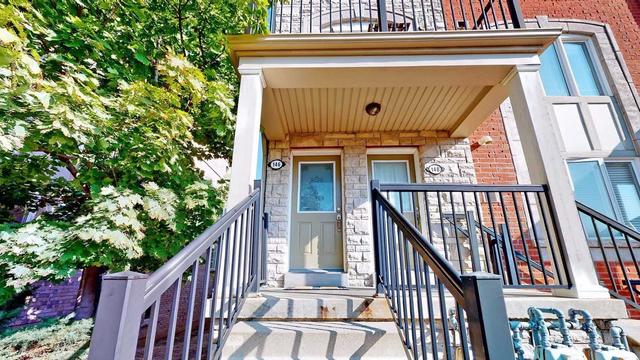 146 Louisbourg Way, Townhouse with 2 bedrooms, 3 bathrooms and 2 parking in Markham ON | Image 1