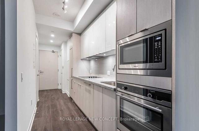 303 - 115 Blue Jays Way, Condo with 1 bedrooms, 1 bathrooms and 0 parking in Toronto ON | Image 7