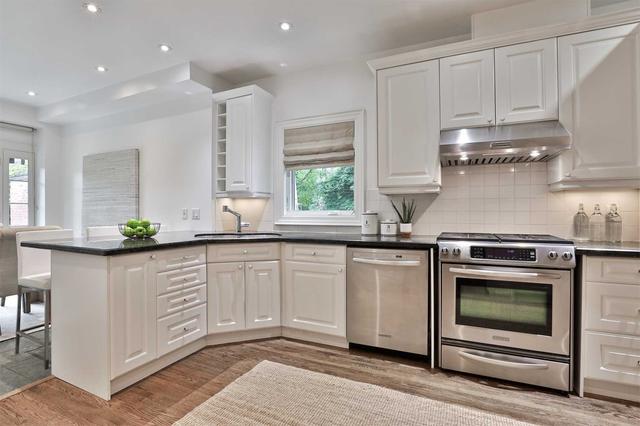 114 Cluny Dr, House detached with 5 bedrooms, 4 bathrooms and 4 parking in Toronto ON | Image 40