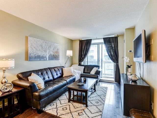 1012 - 50 Lynn Williams St, Condo with 1 bedrooms, 1 bathrooms and 1 parking in Toronto ON | Image 3