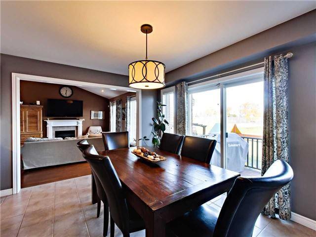 97 Whitefish Cres, House detached with 4 bedrooms, 3 bathrooms and 2 parking in Hamilton ON | Image 9