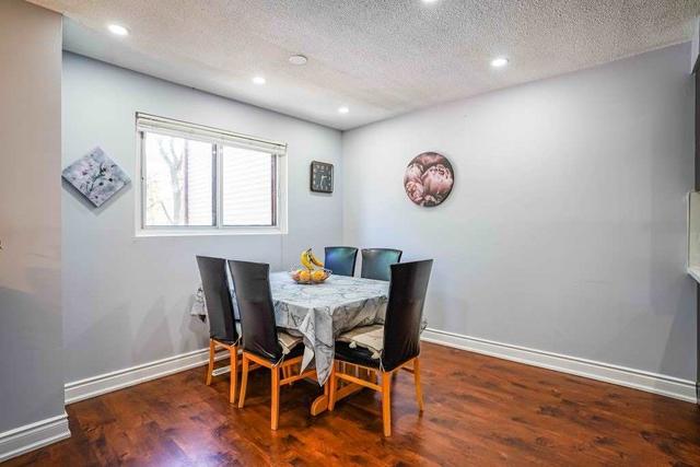 103 Carleton Pl, Townhouse with 3 bedrooms, 2 bathrooms and 2 parking in Brampton ON | Image 23