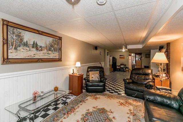 25 Beaufort Cres, House detached with 3 bedrooms, 2 bathrooms and 4 parking in Tiny ON | Image 16