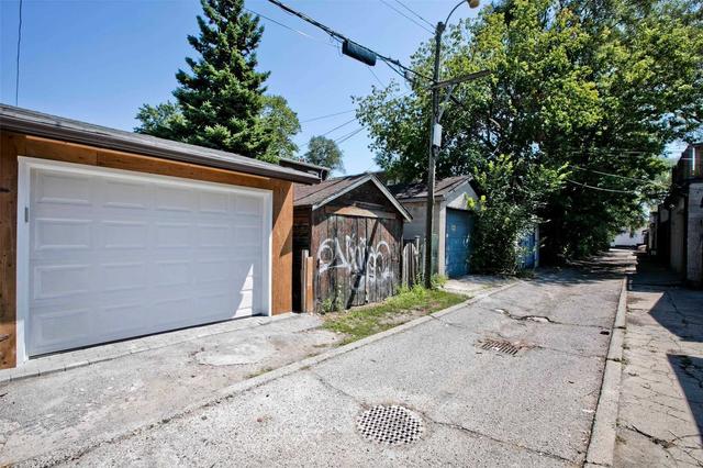 11 Silver Ave, House attached with 3 bedrooms, 3 bathrooms and 2 parking in Toronto ON | Image 20