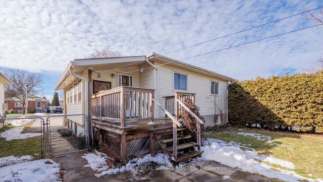 1375 13th Ave E, House detached with 2 bedrooms, 2 bathrooms and 3 parking in Owen Sound ON | Image 30