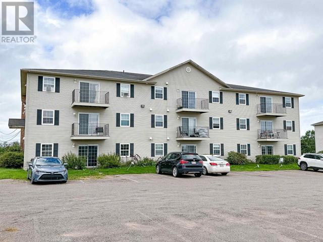 6 - 33 Glen Stewart Drive, Condo with 2 bedrooms, 1 bathrooms and null parking in Stratford PE | Image 2