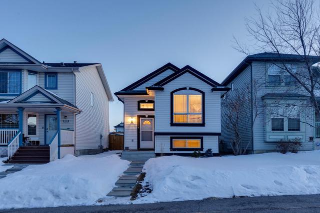 169 Country Hills Place Nw, House detached with 3 bedrooms, 2 bathrooms and 3 parking in Calgary AB | Image 1