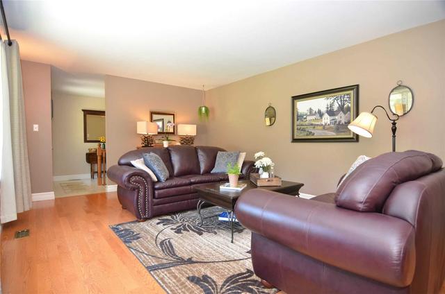 7 Pyne Hills Crt, House detached with 3 bedrooms, 4 bathrooms and 10 parking in New Tecumseth ON | Image 8