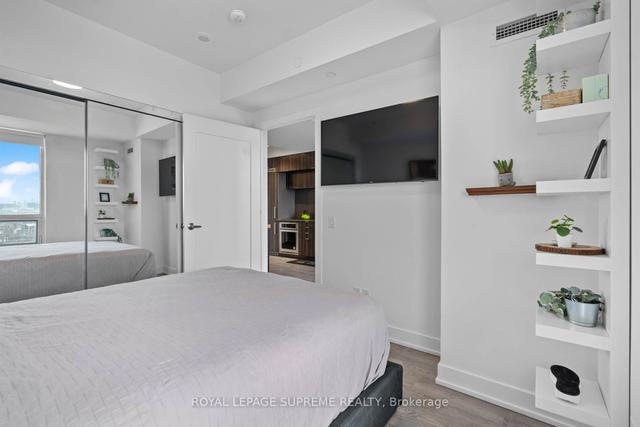 1121 - 80 Vanauley St, Condo with 1 bedrooms, 1 bathrooms and 0 parking in Toronto ON | Image 9