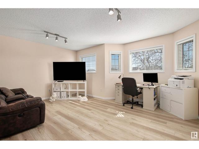 6 Norfolk Cl, House detached with 4 bedrooms, 3 bathrooms and 4 parking in St. Albert AB | Image 14