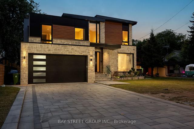 481 Guildwood Pkwy, House detached with 4 bedrooms, 6 bathrooms and 8 parking in Toronto ON | Image 1