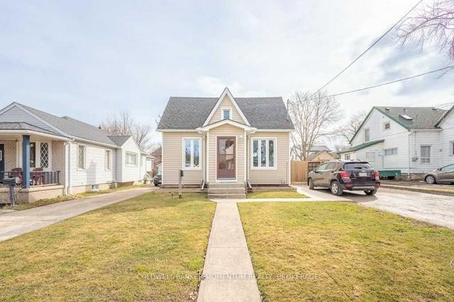 48 Carleton St S, House detached with 3 bedrooms, 1 bathrooms and 4 parking in Thorold ON | Image 27