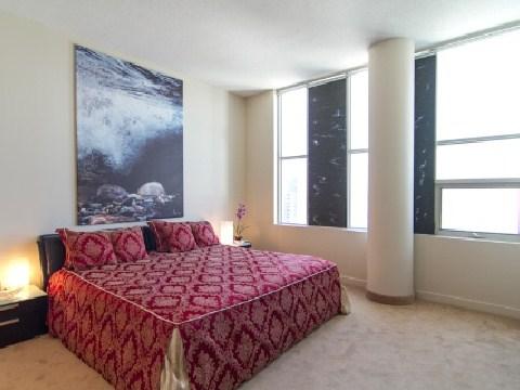 sph2 - 35 Mariner Terr, Condo with 3 bedrooms, 3 bathrooms and 2 parking in Toronto ON | Image 5