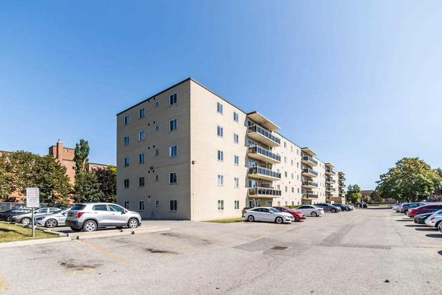 408 - 936 Glen St, Condo with 2 bedrooms, 1 bathrooms and 1 parking in Oshawa ON | Image 12