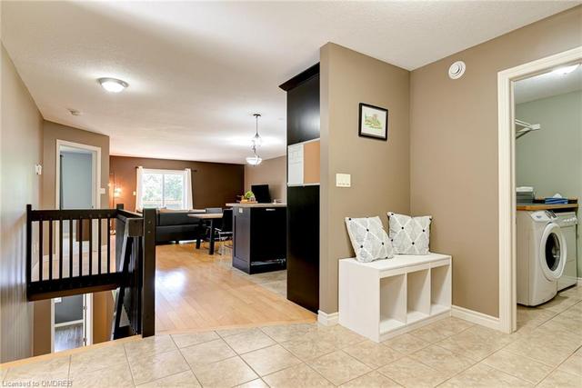 114 Milton Seiler Crescent, House semidetached with 4 bedrooms, 2 bathrooms and 3 parking in Minto ON | Image 5