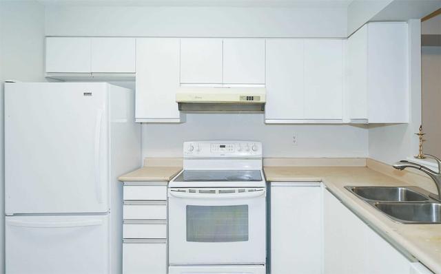 608 - 430 Mclevin Ave, Condo with 2 bedrooms, 2 bathrooms and 2 parking in Toronto ON | Image 4