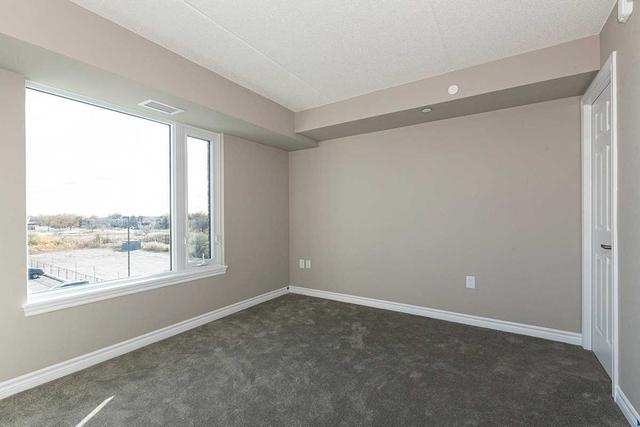 307 - 716 Main St E, Condo with 2 bedrooms, 2 bathrooms and 1 parking in Milton ON | Image 5