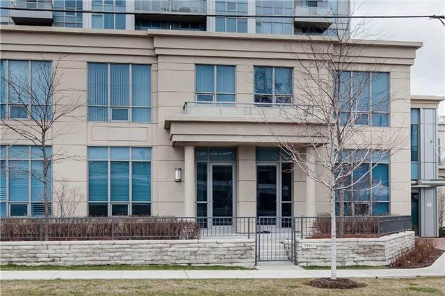 th02 - 15 Viking Lane, Townhouse with 3 bedrooms, 3 bathrooms and 2 parking in Toronto ON | Image 1