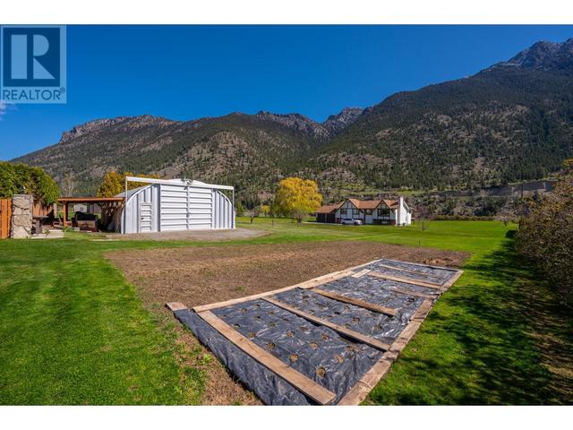 194 Deste Road, House detached with 4 bedrooms, 2 bathrooms and null parking in Lillooet BC | Image 65