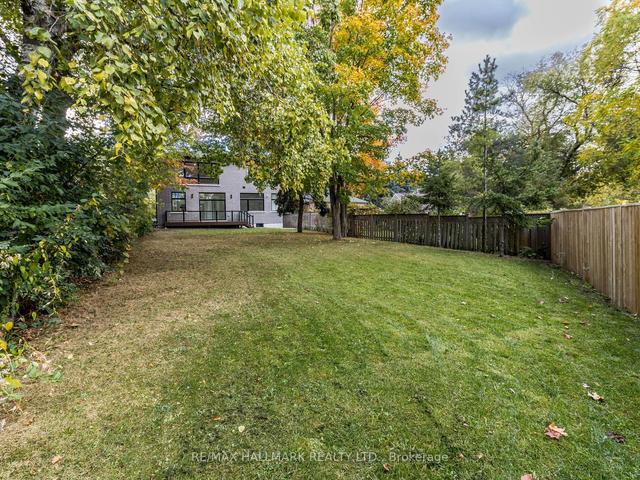 6 Colonial Ave, House detached with 4 bedrooms, 6 bathrooms and 6 parking in Toronto ON | Image 22