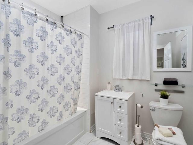 319 Jones Ave, House semidetached with 3 bedrooms, 2 bathrooms and 0 parking in Toronto ON | Image 13