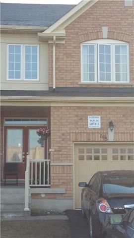 885 Transom Cres, House attached with 3 bedrooms, 3 bathrooms and 2 parking in Milton ON | Image 1