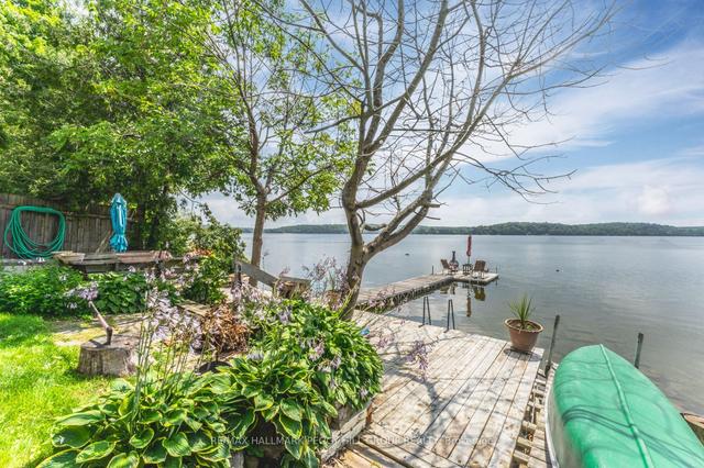 31 Bards Beach Rd, House detached with 2 bedrooms, 2 bathrooms and 3 parking in Oro Medonte ON | Image 13