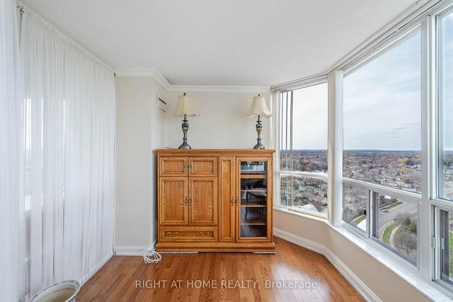 2101 - 24 Hanover Rd, Condo with 2 bedrooms, 2 bathrooms and 2 parking in Brampton ON | Image 38