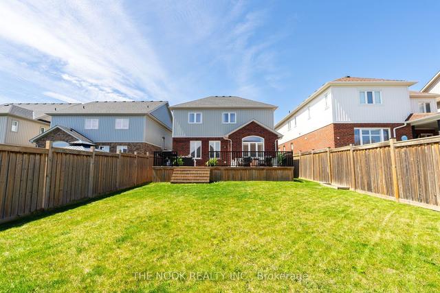 23 David Baker Crt, House detached with 4 bedrooms, 3 bathrooms and 6 parking in Clarington ON | Image 32