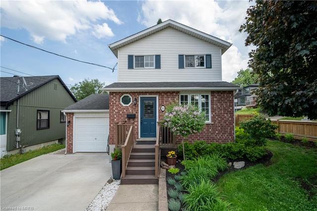 30 Stanley Street, House detached with 3 bedrooms, 1 bathrooms and 3 parking in Guelph ON | Image 1