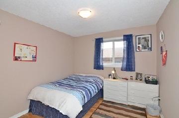 4226 Highgate Cres, House detached with 3 bedrooms, 4 bathrooms and 4 parking in Mississauga ON | Image 8