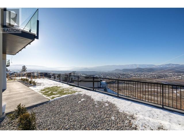 656 Deans Drive, House detached with 6 bedrooms, 4 bathrooms and 4 parking in Kelowna BC | Image 37