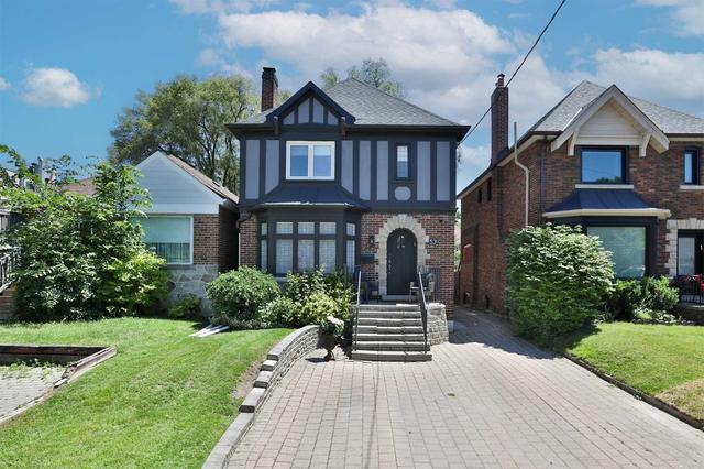 53 Camberwell Rd, House detached with 3 bedrooms, 3 bathrooms and 3 parking in Toronto ON | Image 1