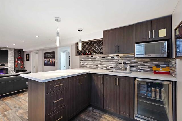 2435 Rosemary Dr, House detached with 4 bedrooms, 4 bathrooms and 5 parking in Mississauga ON | Image 27