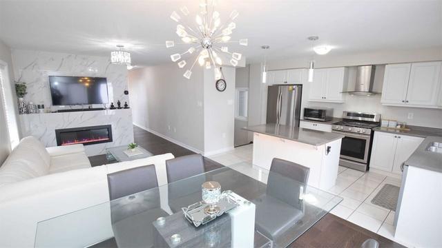 77 Benhurst Cres, House attached with 4 bedrooms, 3 bathrooms and 3 parking in Brampton ON | Image 14