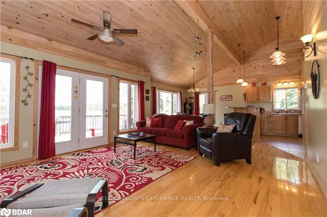 106 Johnston Rd, House detached with 5 bedrooms, 6 bathrooms and 6 parking in Magnetawan ON | Image 40