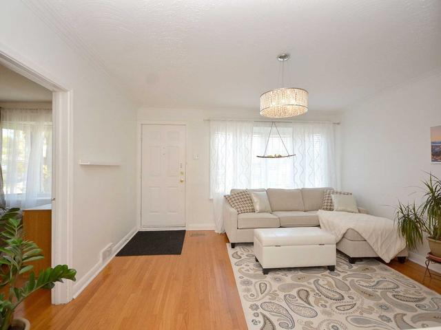 1037 East Ave, House detached with 3 bedrooms, 2 bathrooms and 4 parking in Mississauga ON | Image 33