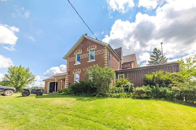 192193 13th Line, House detached with 4 bedrooms, 2 bathrooms and 26 parking in East Garafraxa ON | Image 3