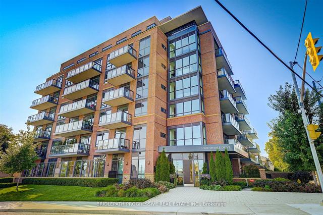 401 - 3 Southvale Dr, Condo with 2 bedrooms, 2 bathrooms and 2 parking in Toronto ON | Image 1
