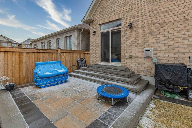 189 Strachan Trail Tr, House detached with 4 bedrooms, 4 bathrooms and 6 parking in New Tecumseth ON | Image 31