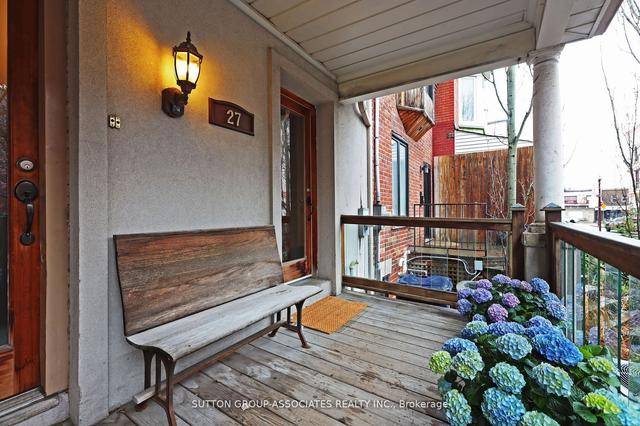 27 Heintzman St, House attached with 3 bedrooms, 3 bathrooms and 1 parking in Toronto ON | Image 33