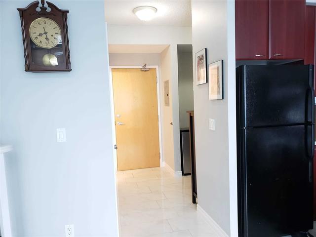 514 - 220 Burnhamthorpe Rd W, Condo with 1 bedrooms, 2 bathrooms and 1 parking in Mississauga ON | Image 18