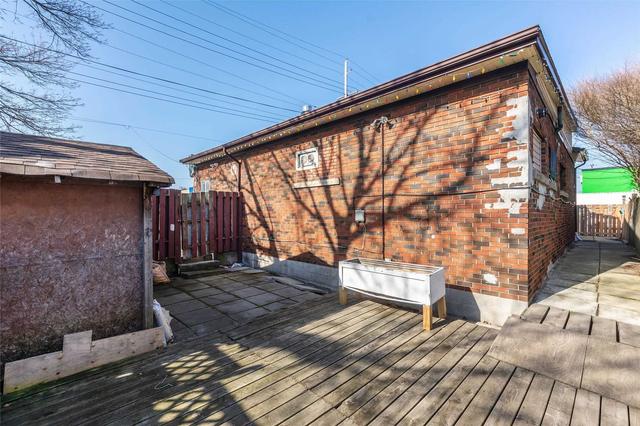 253 East 31st St, House detached with 3 bedrooms, 2 bathrooms and 8 parking in Hamilton ON | Image 15