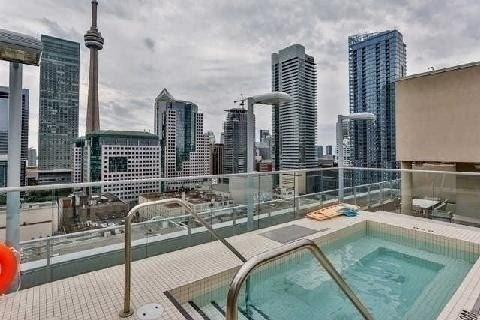 510 - 126 Simcoe St, Condo with 2 bedrooms, 1 bathrooms and 1 parking in Toronto ON | Image 2