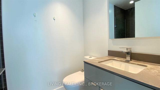 5101 - 7 Grenville St, Condo with 2 bedrooms, 2 bathrooms and 0 parking in Toronto ON | Image 13