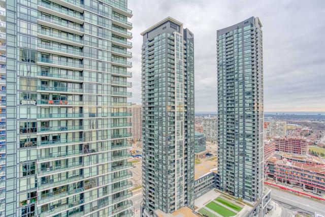 2917 - 4055 Parkside Village Dr, Condo with 1 bedrooms, 1 bathrooms and 1 parking in Mississauga ON | Image 5